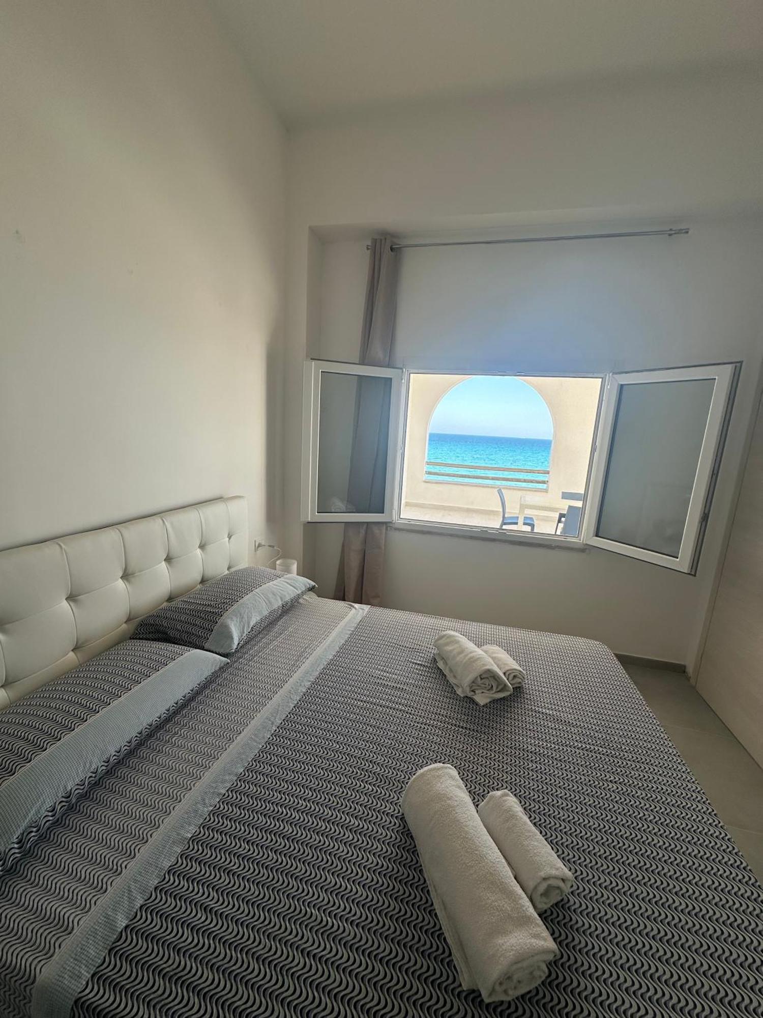Hotel La Riva à Lido di Noto Extérieur photo