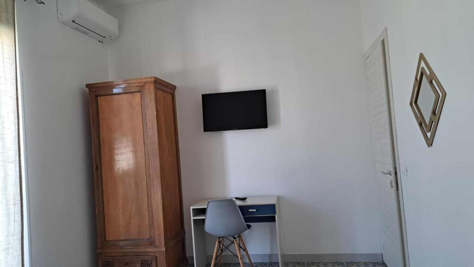 Hotel La Riva à Lido di Noto Extérieur photo