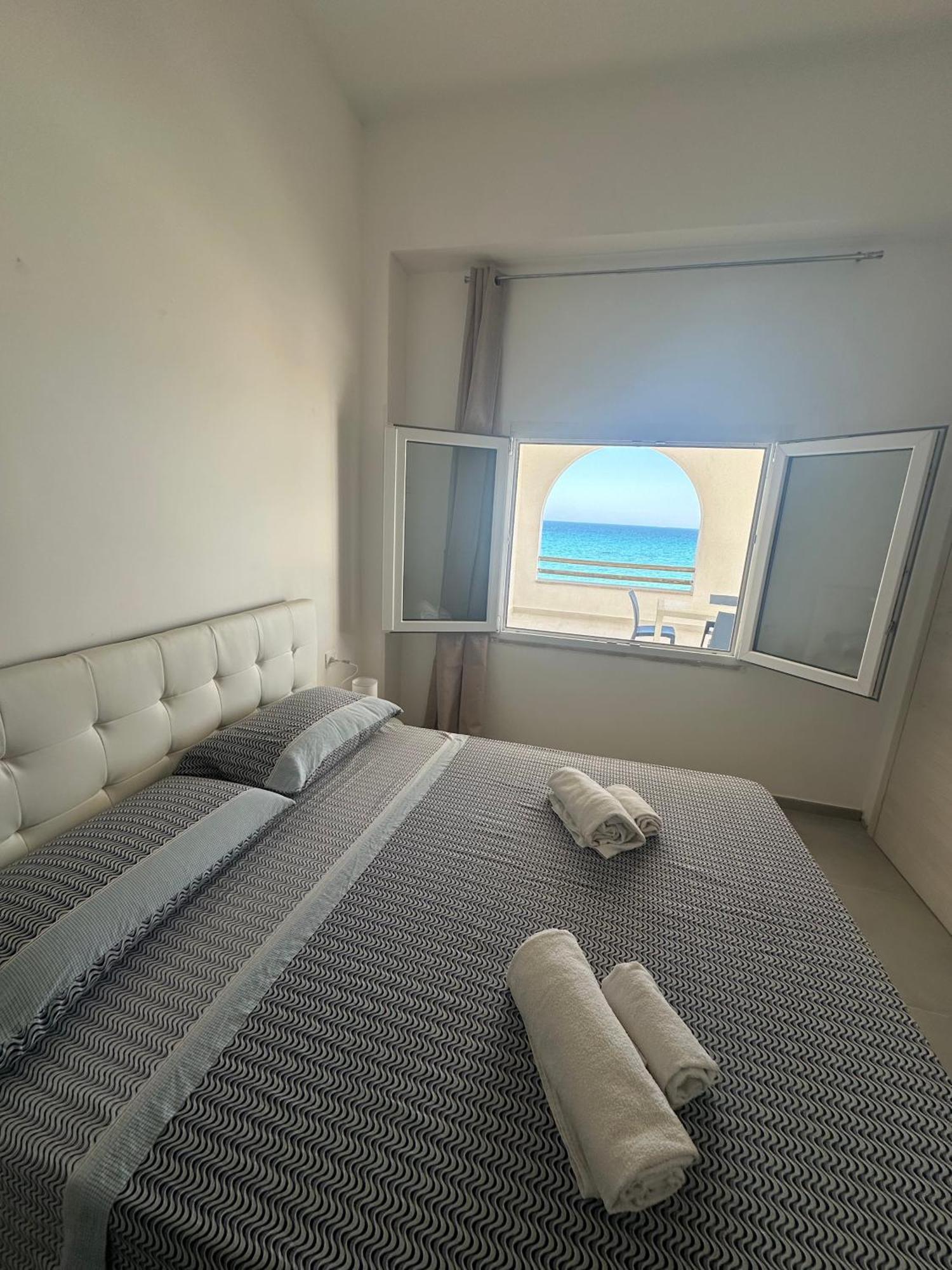 Hotel La Riva à Lido di Noto Extérieur photo