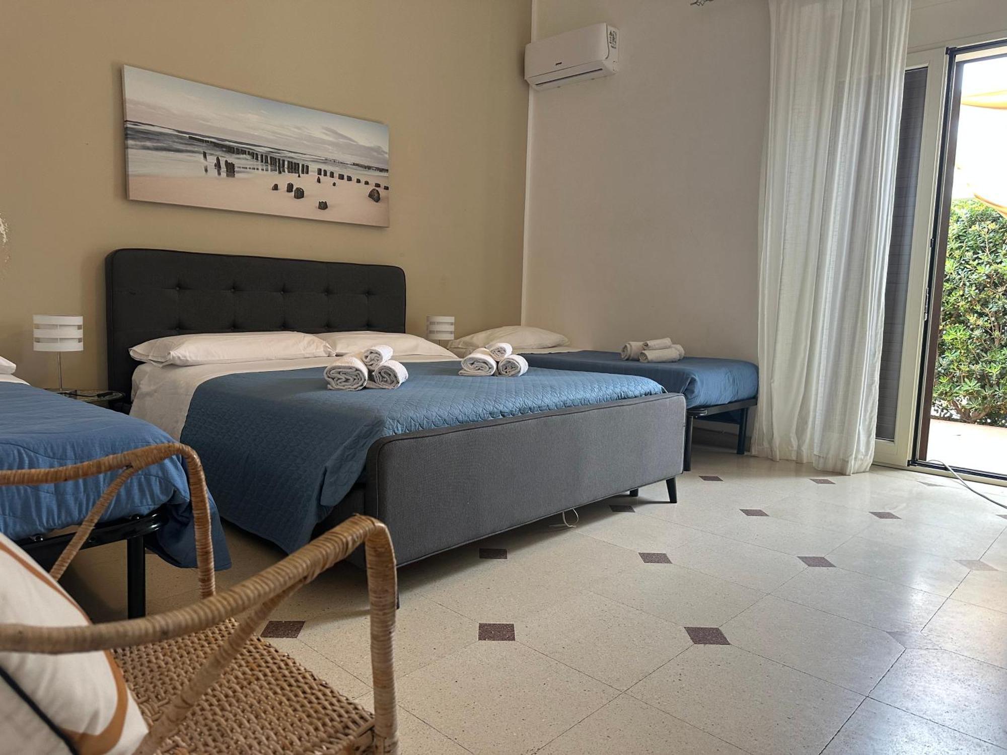 Hotel La Riva à Lido di Noto Extérieur photo