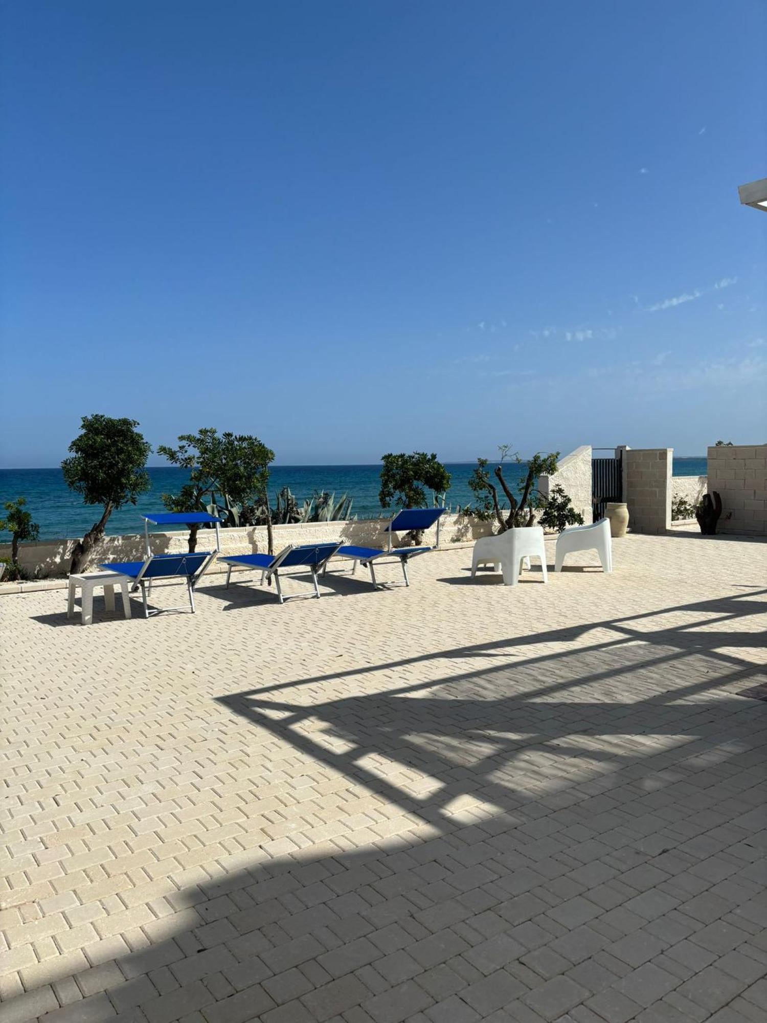 Hotel La Riva à Lido di Noto Extérieur photo